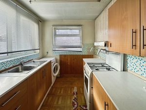 Kitchen- click for photo gallery